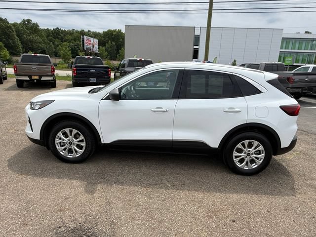 Certified 2023 Ford Escape Active AWD/4WD image 8