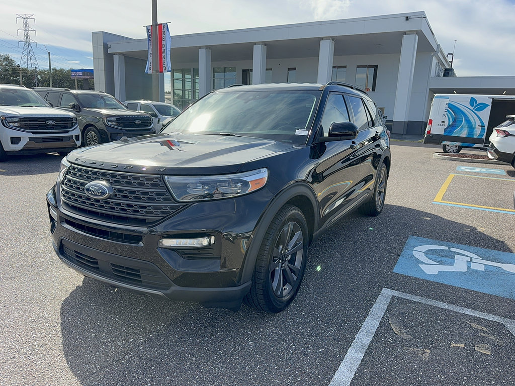 Certified 2024 Ford Explorer XLT w/ Equipment Group 202A RWD image 2