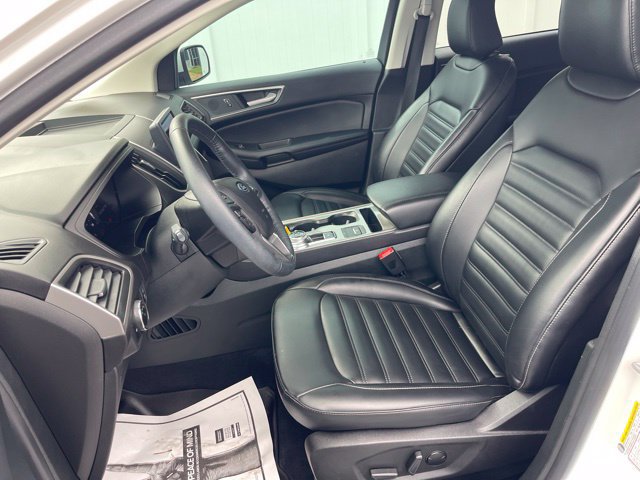 Certified 2024 Ford Edge SEL w/ Convenience Package AWD/4WD image 16