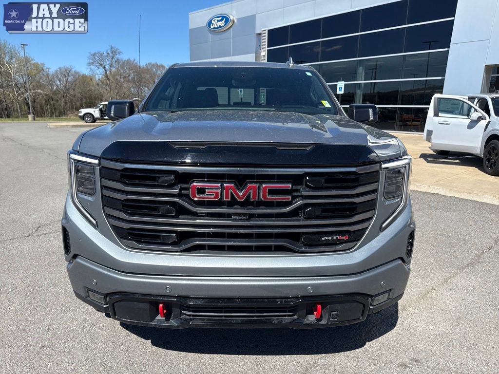 Used 2025 GMC Sierra 1500 AT4 w/ AT4 Premium Package image 9