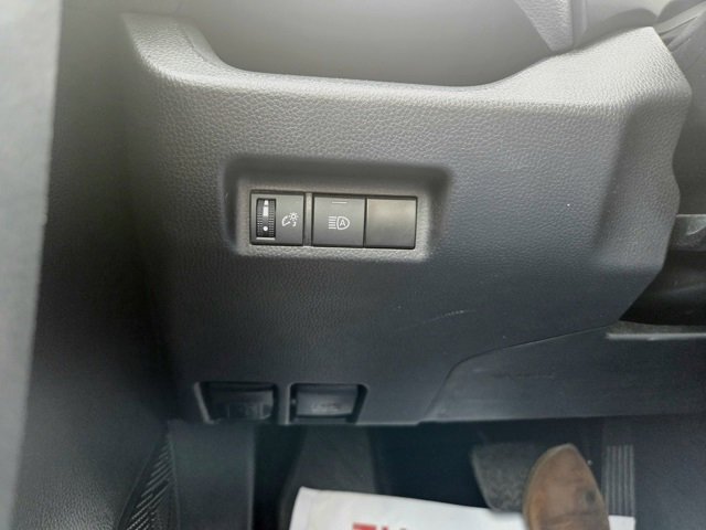 Used 2024 Toyota RAV4 XLE image 15