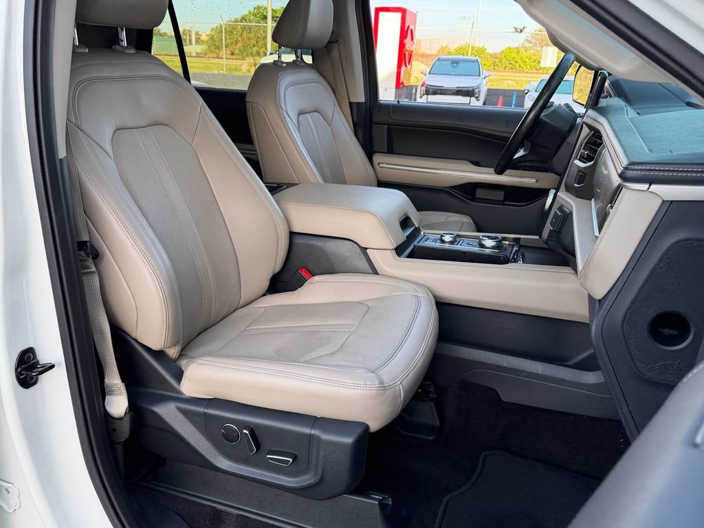 Certified 2023 Ford Expedition Max Limited AWD/4WD image 19