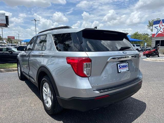 Certified 2023 Ford Explorer XLT RWD image 3