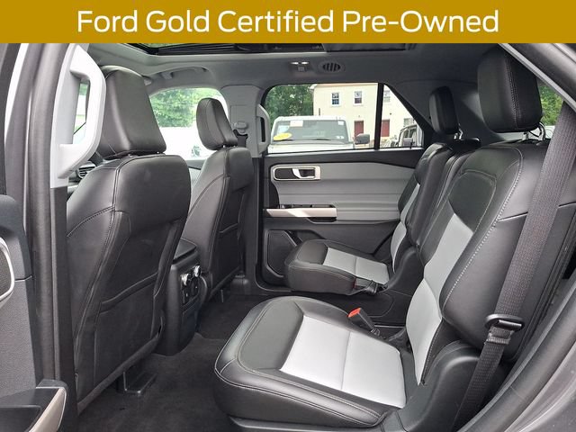 Certified 2023 Ford Explorer XLT w/ Equipment Group 202A AWD/4WD image 14