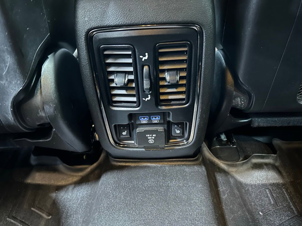 Used 2020 Dodge Durango SRT w/ Technology Group AWD/4WD image 29
