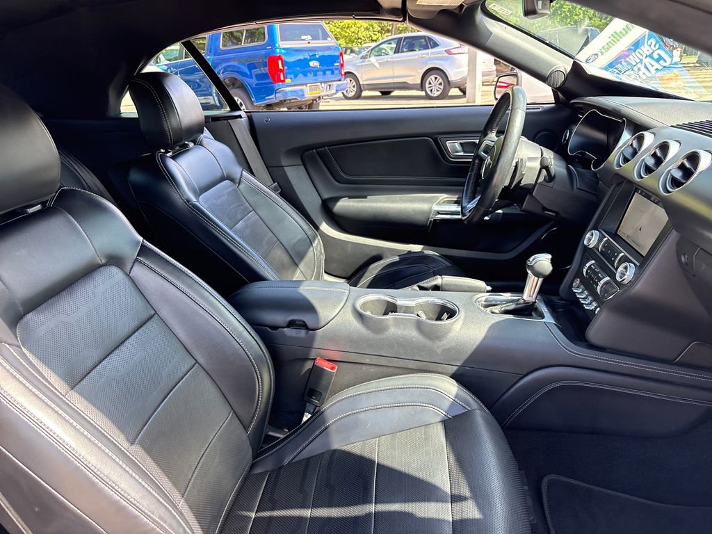 Certified 2019 Ford Mustang GT Premium w/ Equipment Group 401A RWD image 28
