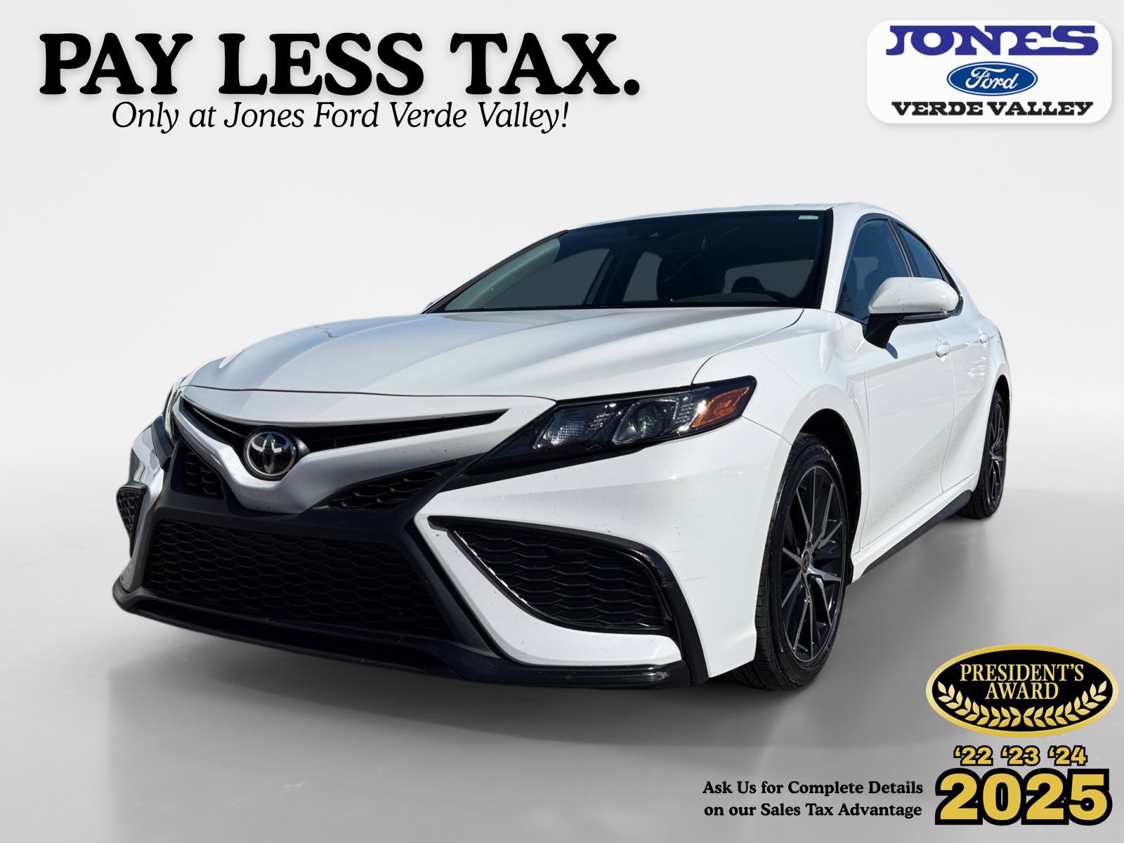 Used 2022 Toyota Camry SE w/ Carpet Mat Package (TMS)