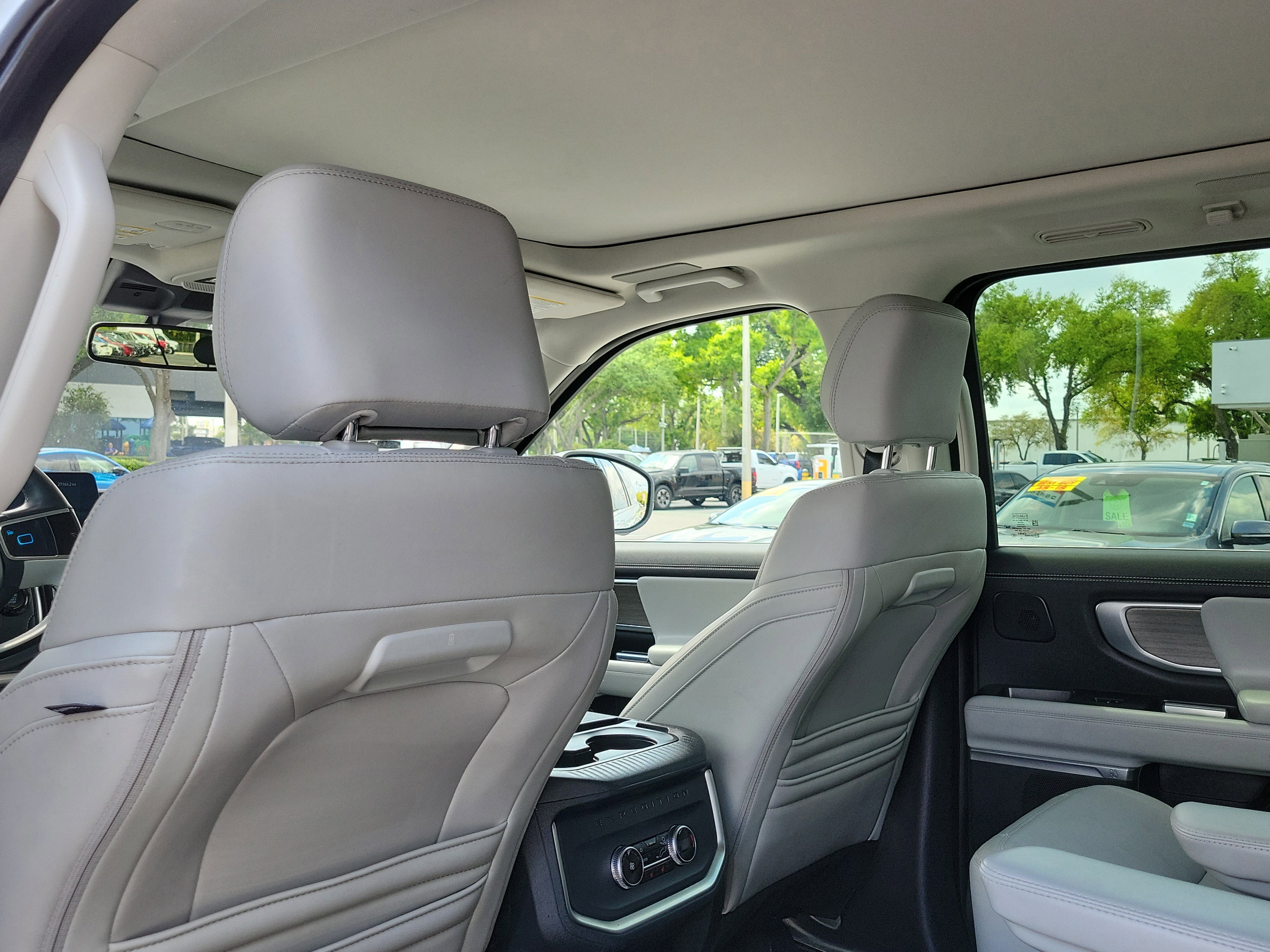 Certified 2025 Ford Expedition Max Platinum w/ Driver's Package image 15