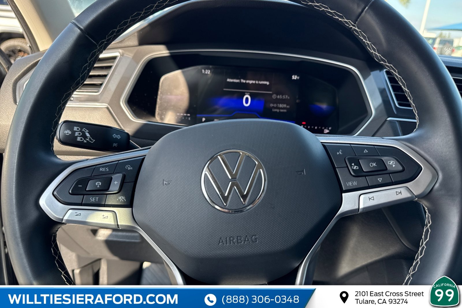 Used 2024 Volkswagen Tiguan SE image 27