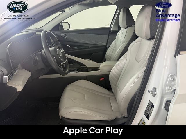 Used 2025 Hyundai Elantra Limited FWD image 14