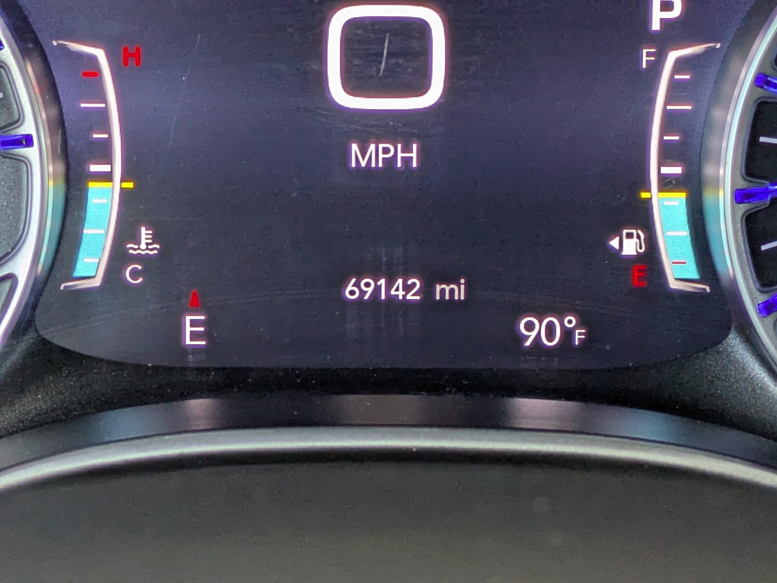 Used 2023 Chrysler Pacifica Touring-L FWD image 32