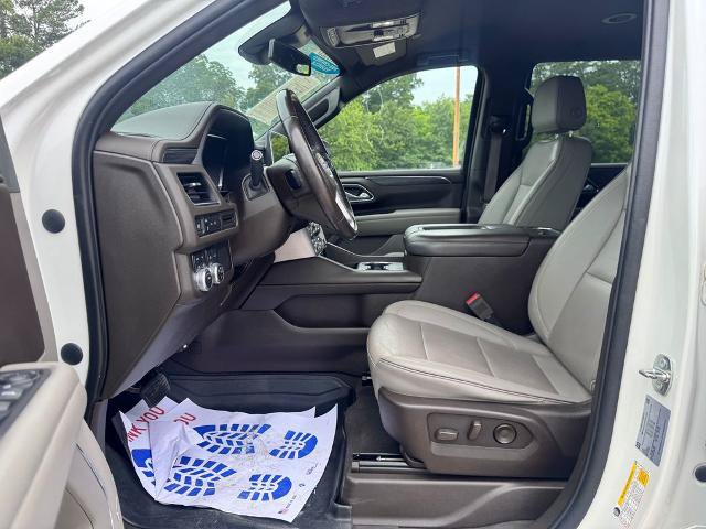 Used 2023 GMC Yukon SLT AWD/4WD image 12