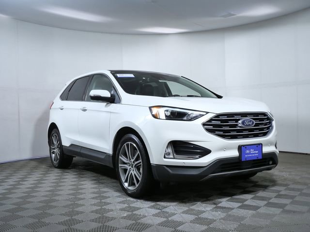 Certified 2023 Ford Edge Titanium w/ Class II Trailer Tow Package image 1