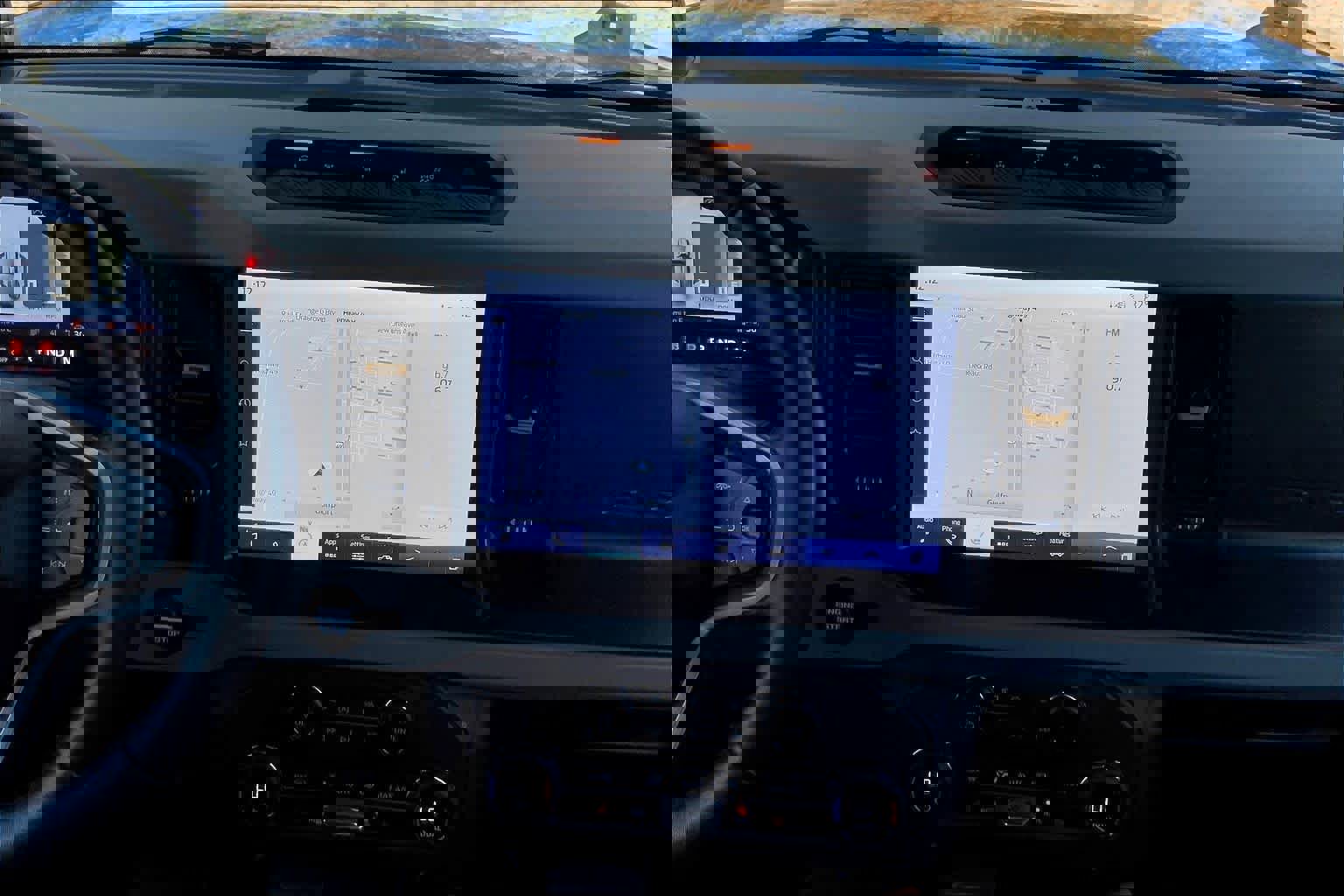 Certified 2023 Ford Bronco Badlands image 6