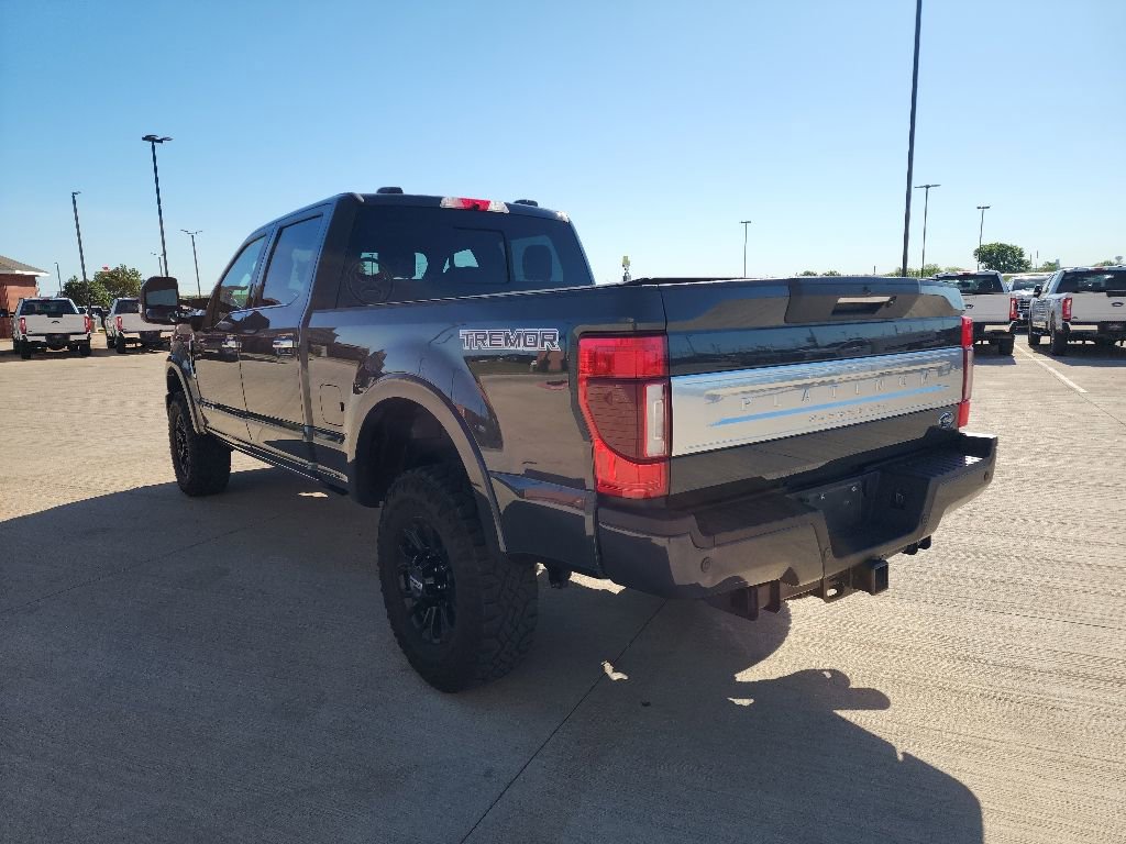Certified 2021 Ford F350 Platinum w/ Tremor Off-Road Package AWD/4WD image 5