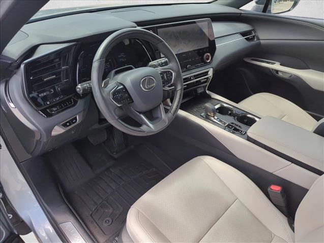 Used 2025 Lexus RX 350 F Sport w/ Convenience Package AWD/4WD image 8