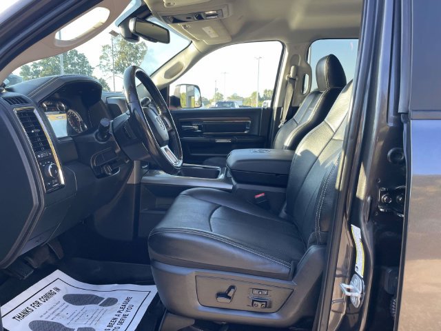 Used 2018 RAM 2500 Laramie w/ Sport Appearance Group AWD/4WD image 16