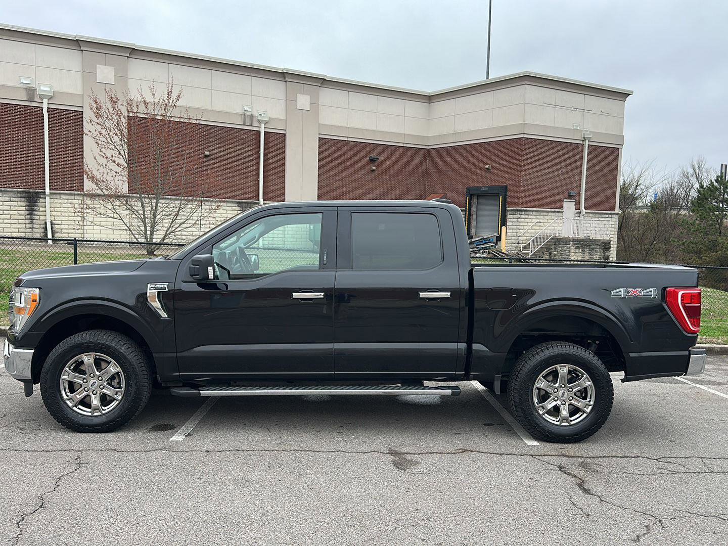 Certified 2021 Ford F150 XLT w/ Equipment Group 301A Mid AWD/4WD image 2
