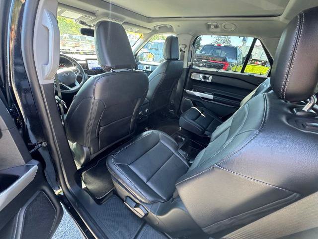 Certified 2021 Ford Explorer Limited w/ Hybrid Equipment Group 310A AWD/4WD image 9