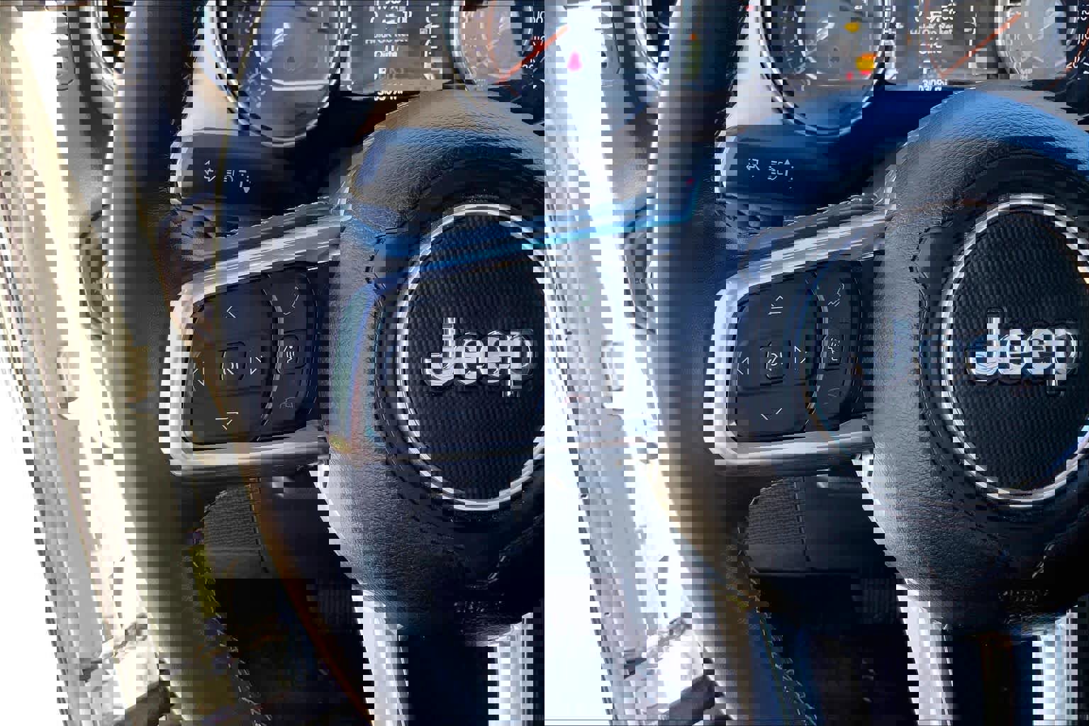 Used 2022 Jeep Gladiator Overland w/ Trailer Tow Package image 24