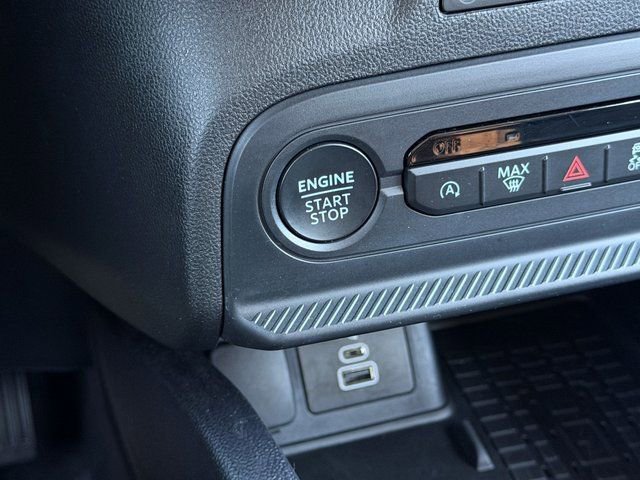 Certified 2025 Ford Bronco Sport Outer Banks w/ Outer Banks Tech Package+ AWD/4WD image 26