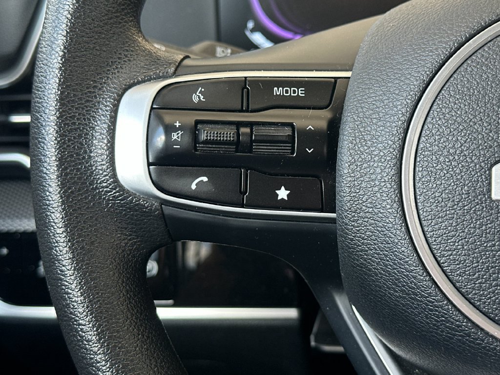 Used 2025 Kia Sportage LX AWD/4WD image 22
