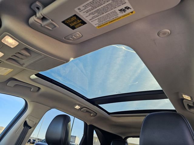 Certified 2022 Ford Escape Titanium image 19