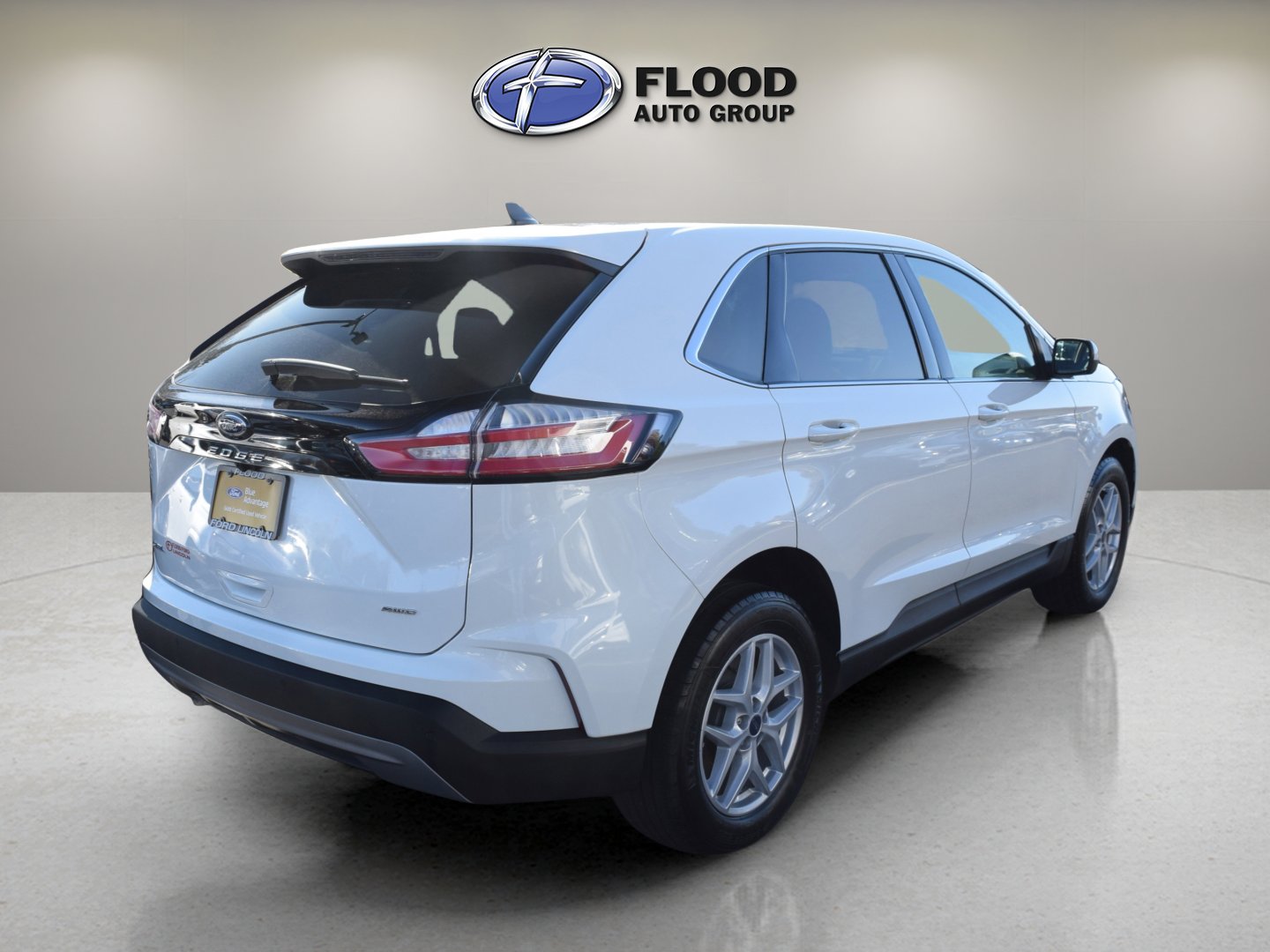 Certified 2022 Ford Edge SEL w/ Convenience Package image 4