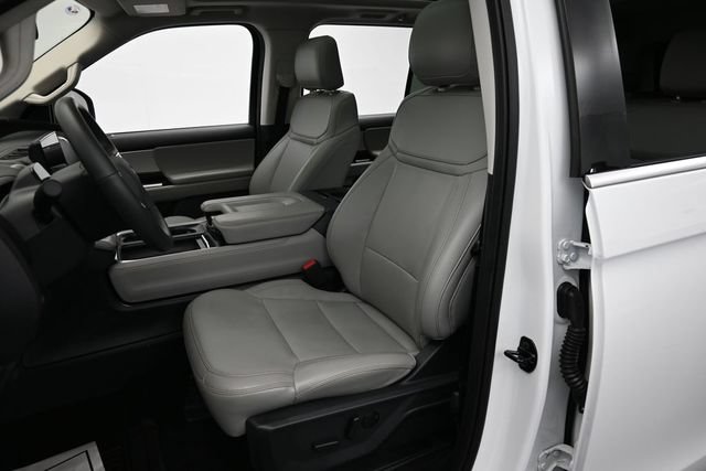 Certified 2025 Ford Expedition Max Active AWD/4WD image 11