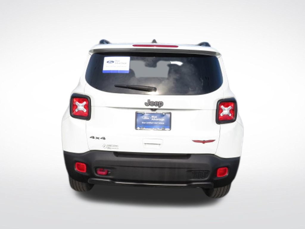 Used 2022 Jeep Renegade Trailhawk AWD/4WD image 15