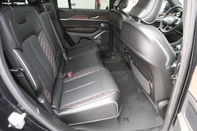 Used 2023 Jeep Grand Cherokee Summit w/ Adv Protech Group IV RWD image 16