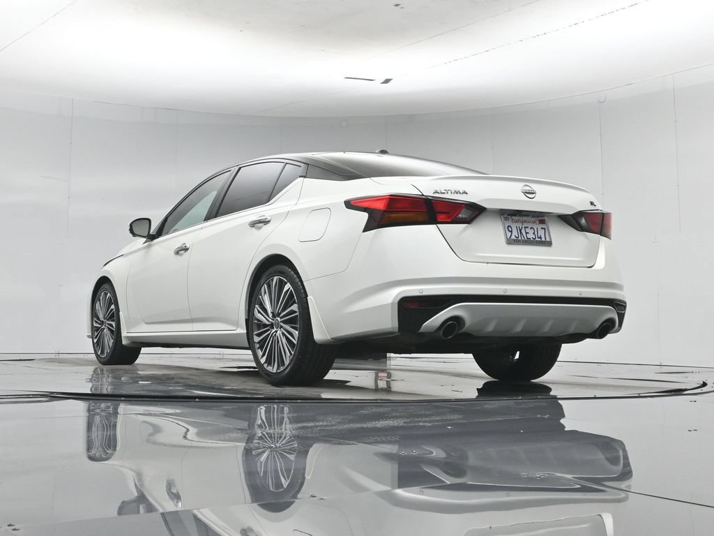 Used 2024 Nissan Altima 2.5 SL FWD image 51