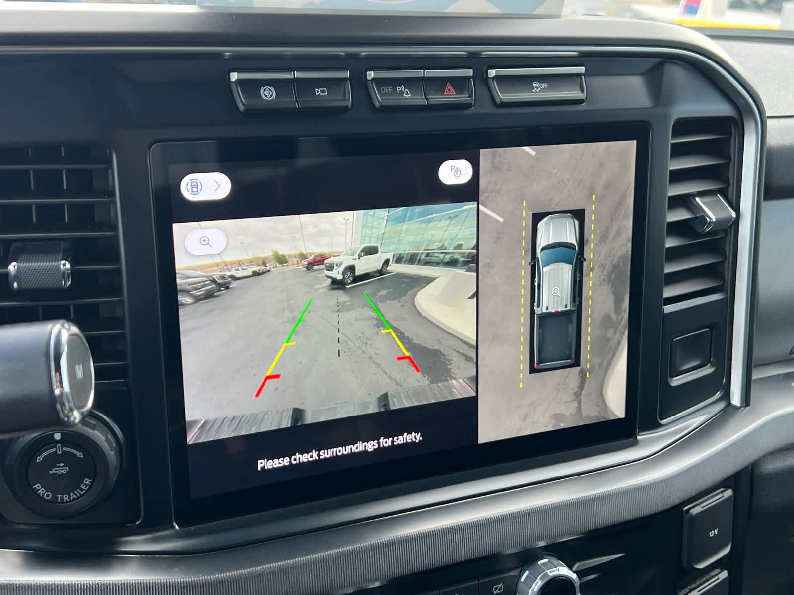 Certified 2024 Ford F250 Platinum image 41