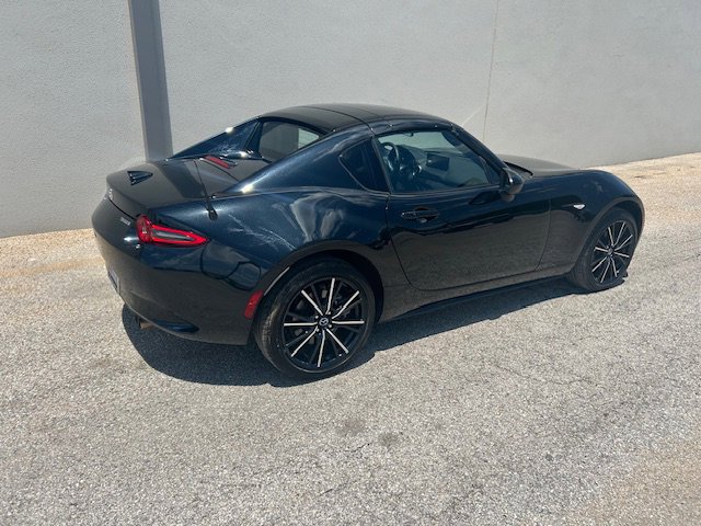 Used 2025 MAZDA MX-5 Miata RF Grand Touring RWD image 2