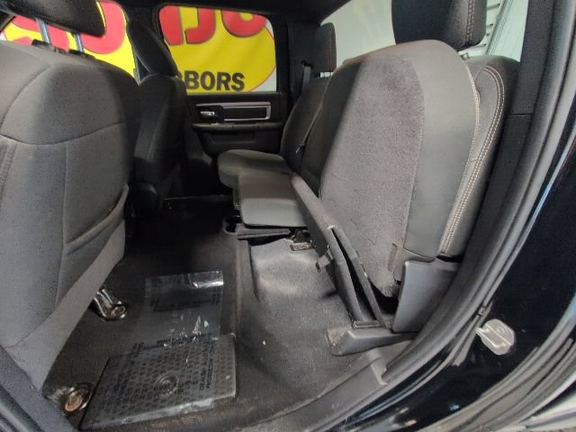 Used 2022 RAM 1500 Warlock AWD/4WD image 27