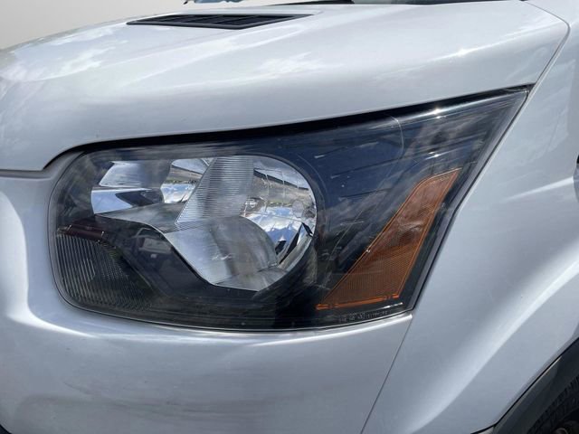 Certified 2023 Ford Transit 250 Medium Roof AWD image 9