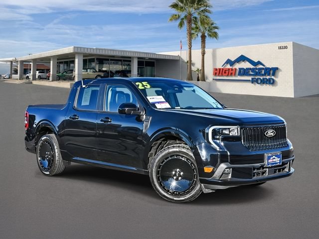 Certified 2025 Ford Maverick Lobo AWD/4WD image 1