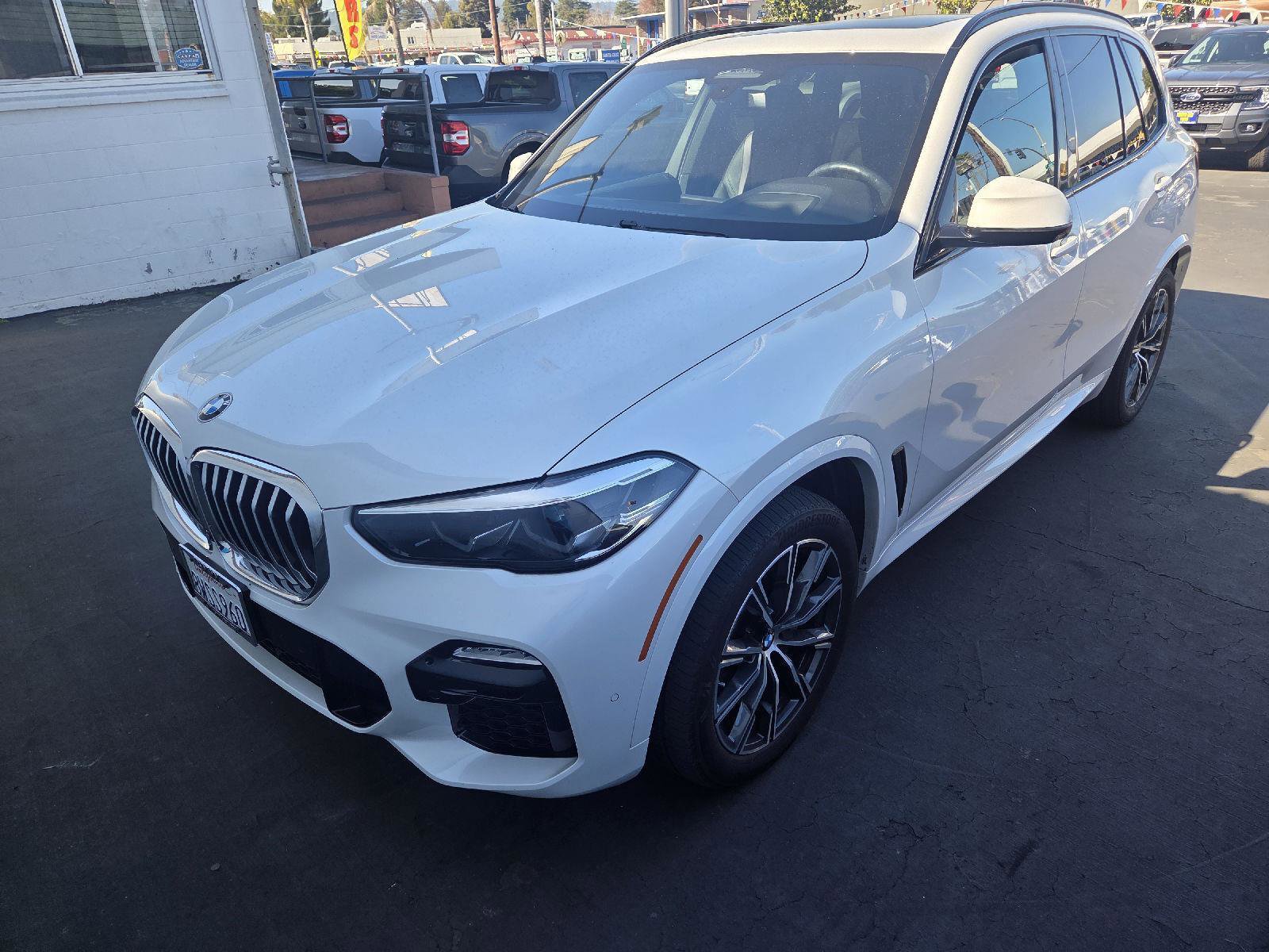 Used 2021 BMW X5 xDrive40i w/ M Sport Package image 22