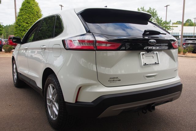 Certified 2023 Ford Edge SEL AWD/4WD image 5