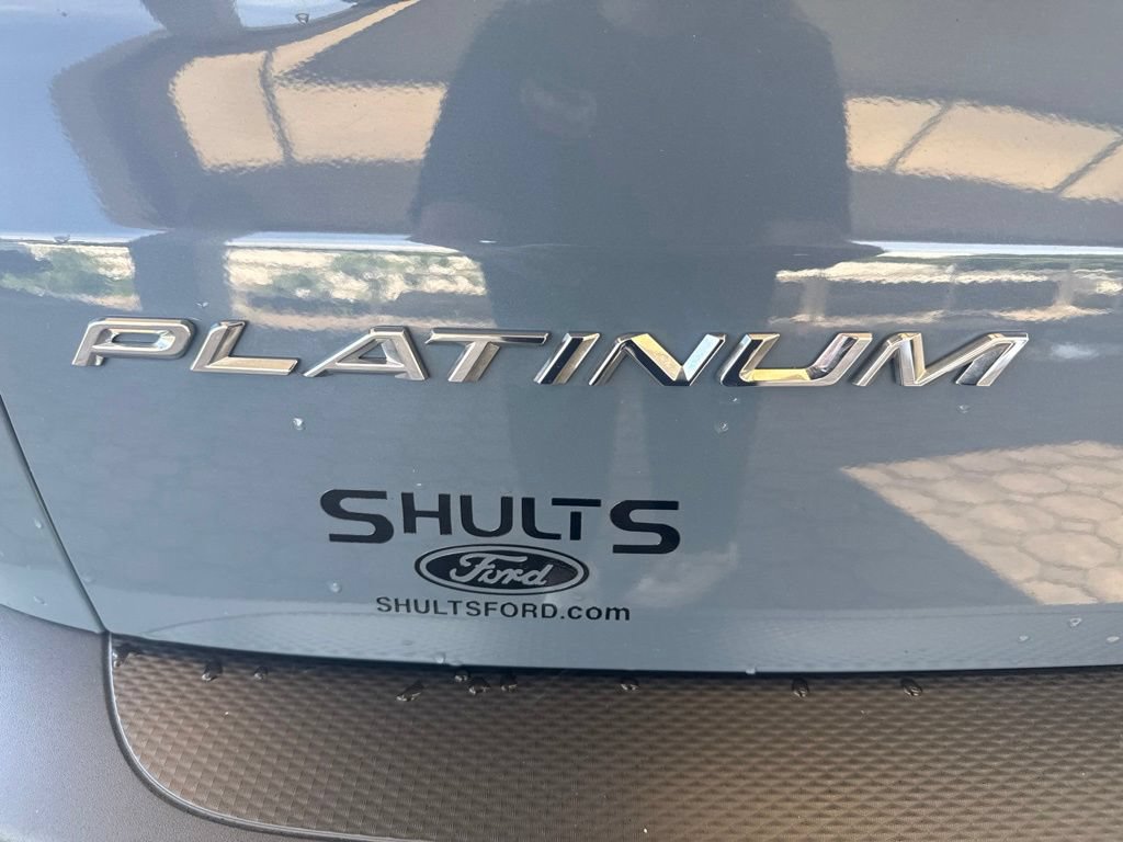 Certified 2023 Ford Escape Platinum AWD/4WD image 9