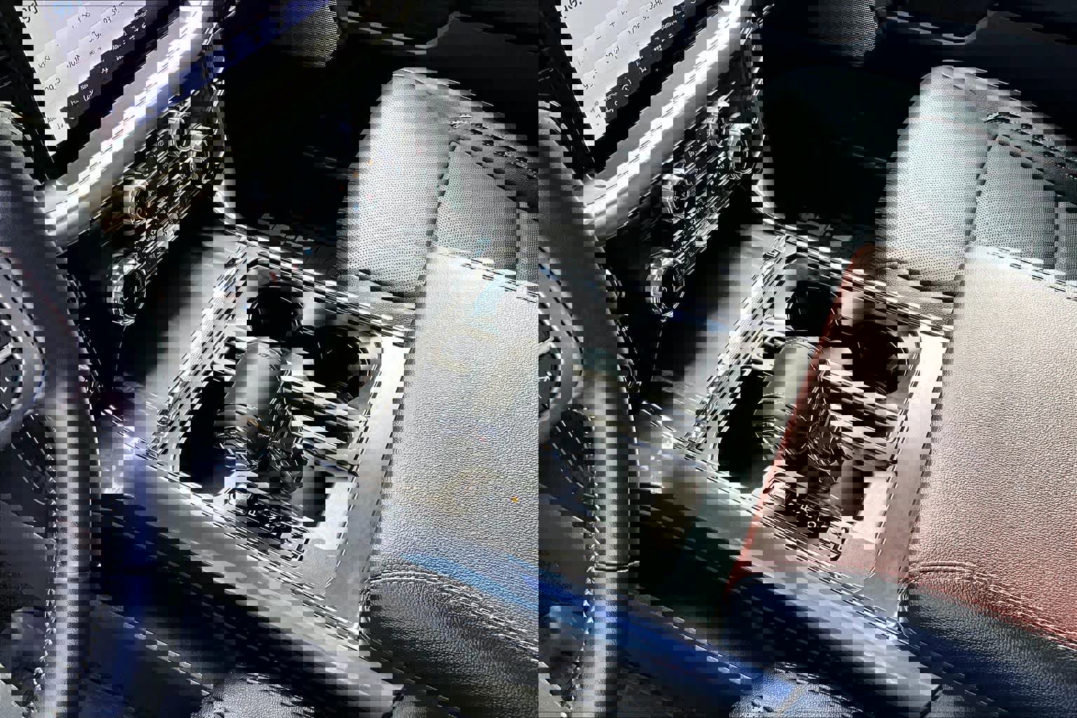 Certified 2023 Ford F150 Lariat w/ Equipment Group 502A High image 18