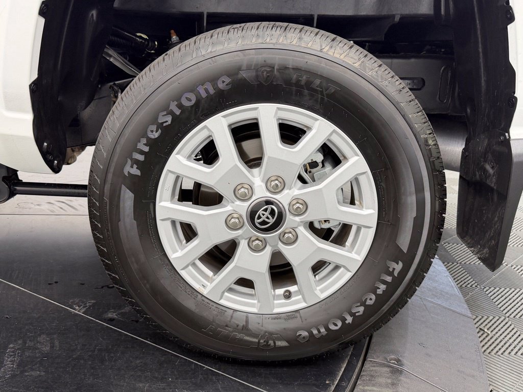 Used 2026 Toyota Tacoma SR5 AWD/4WD image 13
