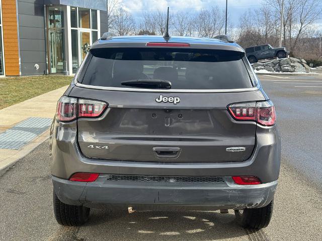 Used 2022 Jeep Compass Latitude image 3