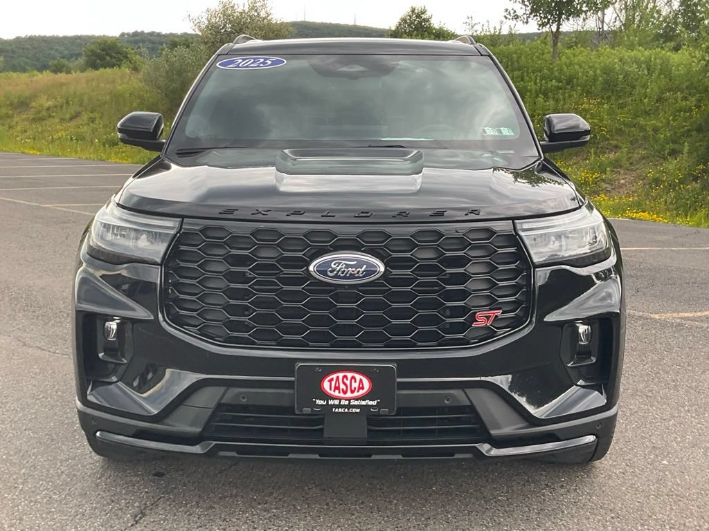 Certified 2025 Ford Explorer ST w/ Sun And Sound Package AWD/4WD image 22