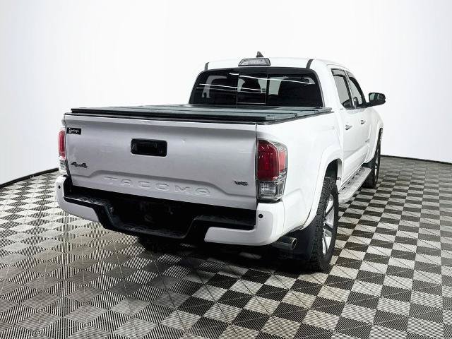 Used 2017 Toyota Tacoma Limited w/ Tow Package AWD/4WD image 7