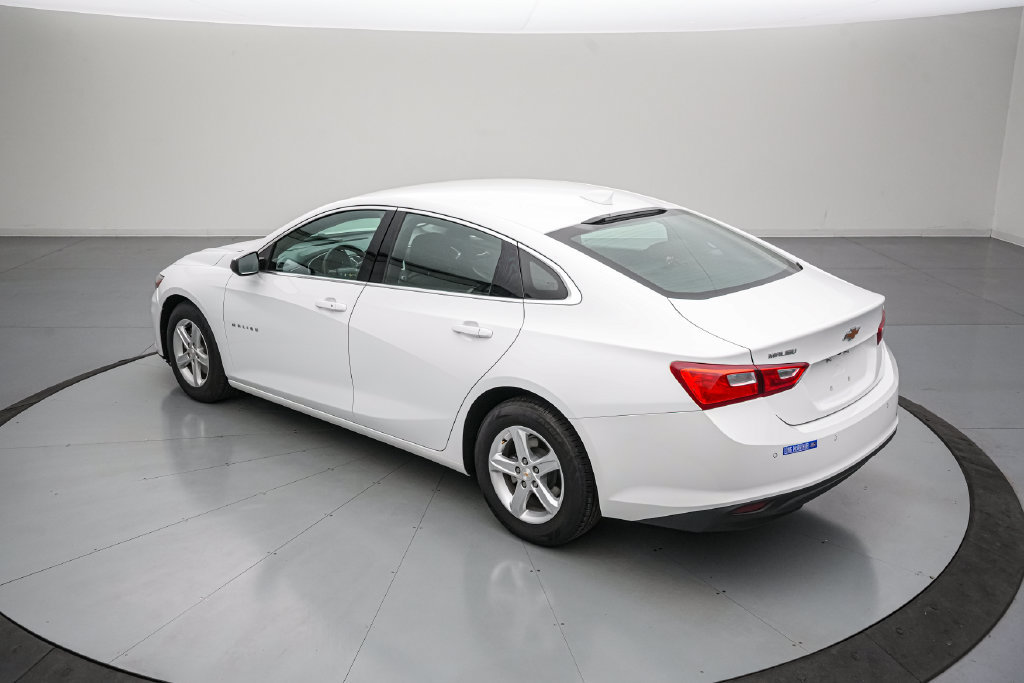 Used 2024 Chevrolet Malibu LT FWD image 6