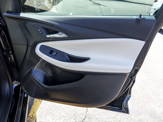 Used 2024 Buick Encore GX Sport Touring w/ Comfort Package AWD/4WD image 25