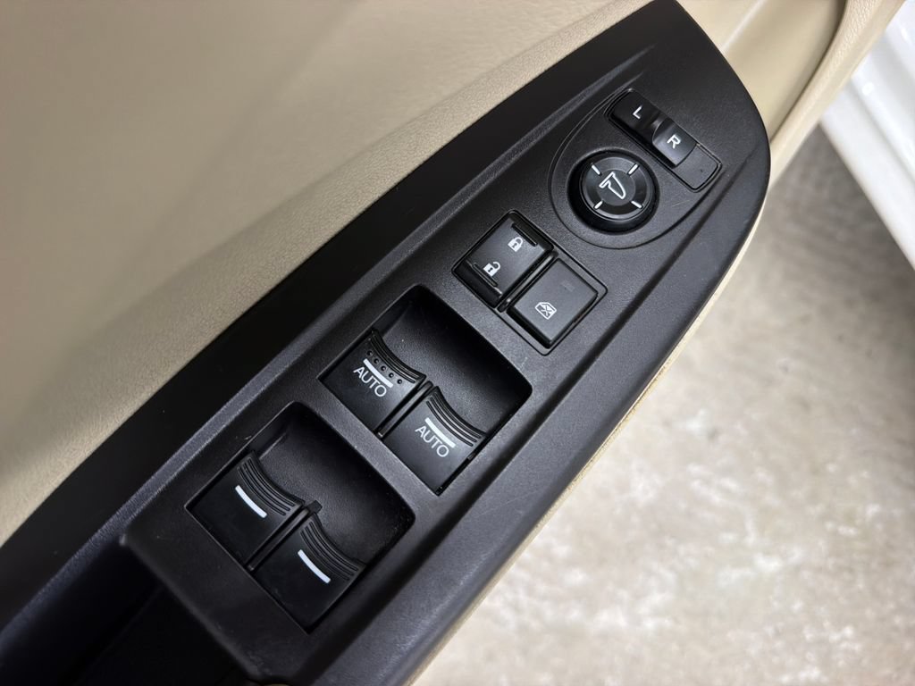 Used 2017 Acura RDX FWD w/ Advance Package image 17
