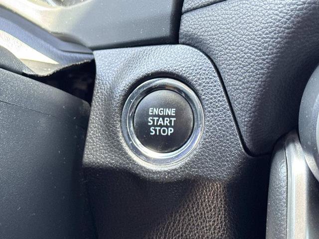 Used 2019 Toyota RAV4 XLE FWD image 17