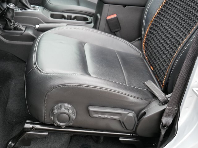 Used 2023 Jeep Wrangler Unlimited Sahara w/ Cold Weather Group AWD/4WD image 13